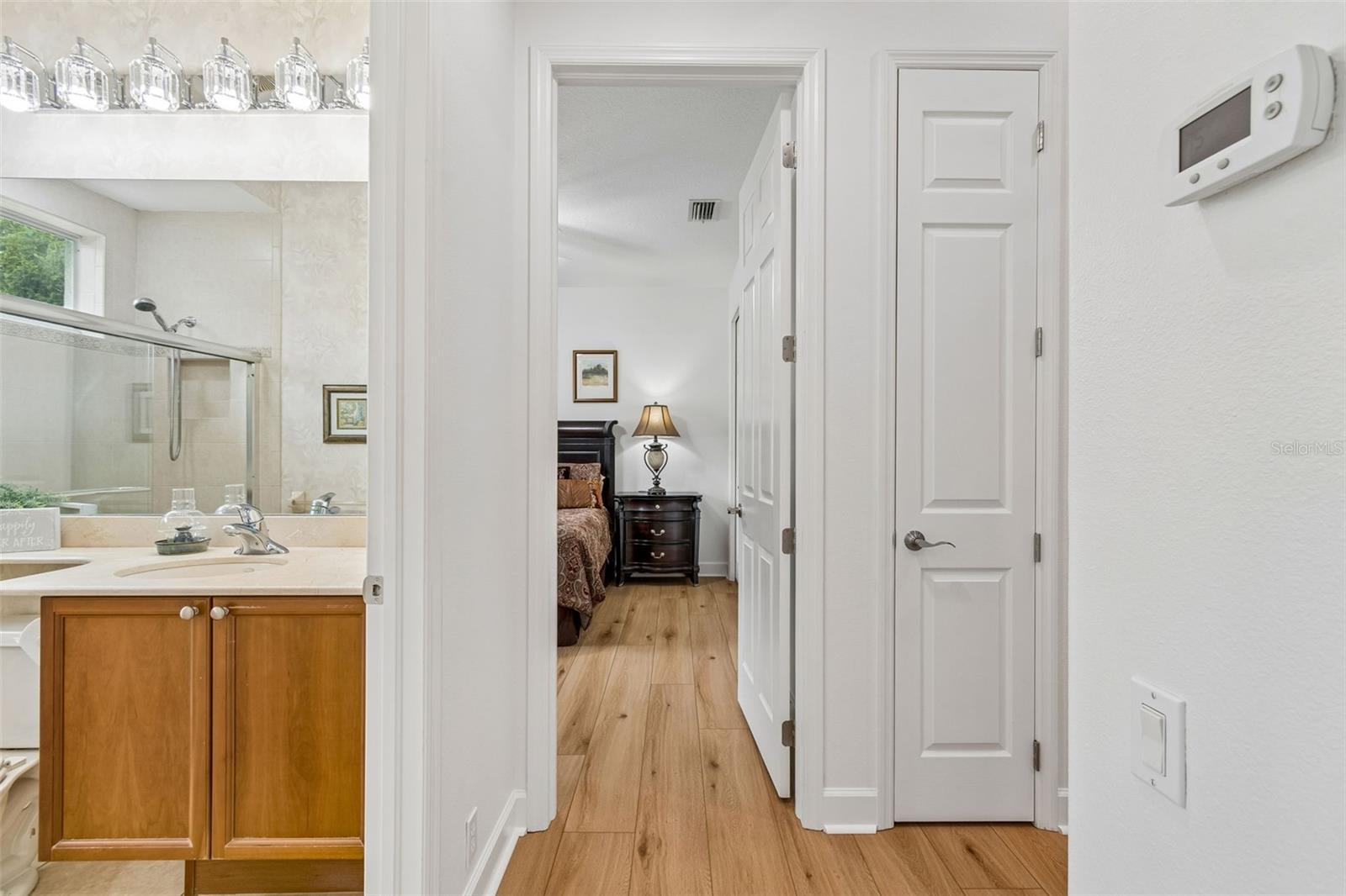 21105 LAKE VIENNA DR — photo 48