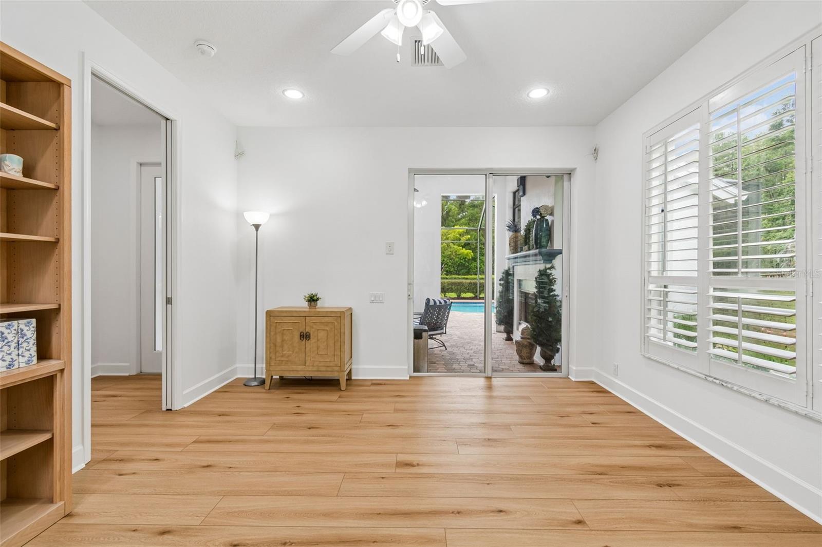 21105 LAKE VIENNA DR — photo 65