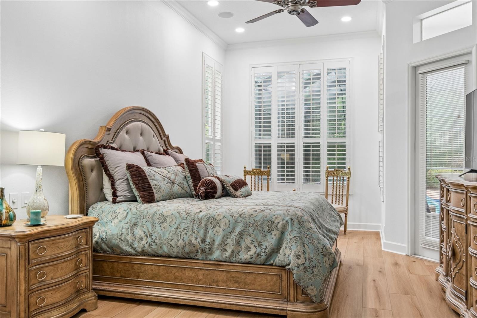21105 LAKE VIENNA DR — photo 36