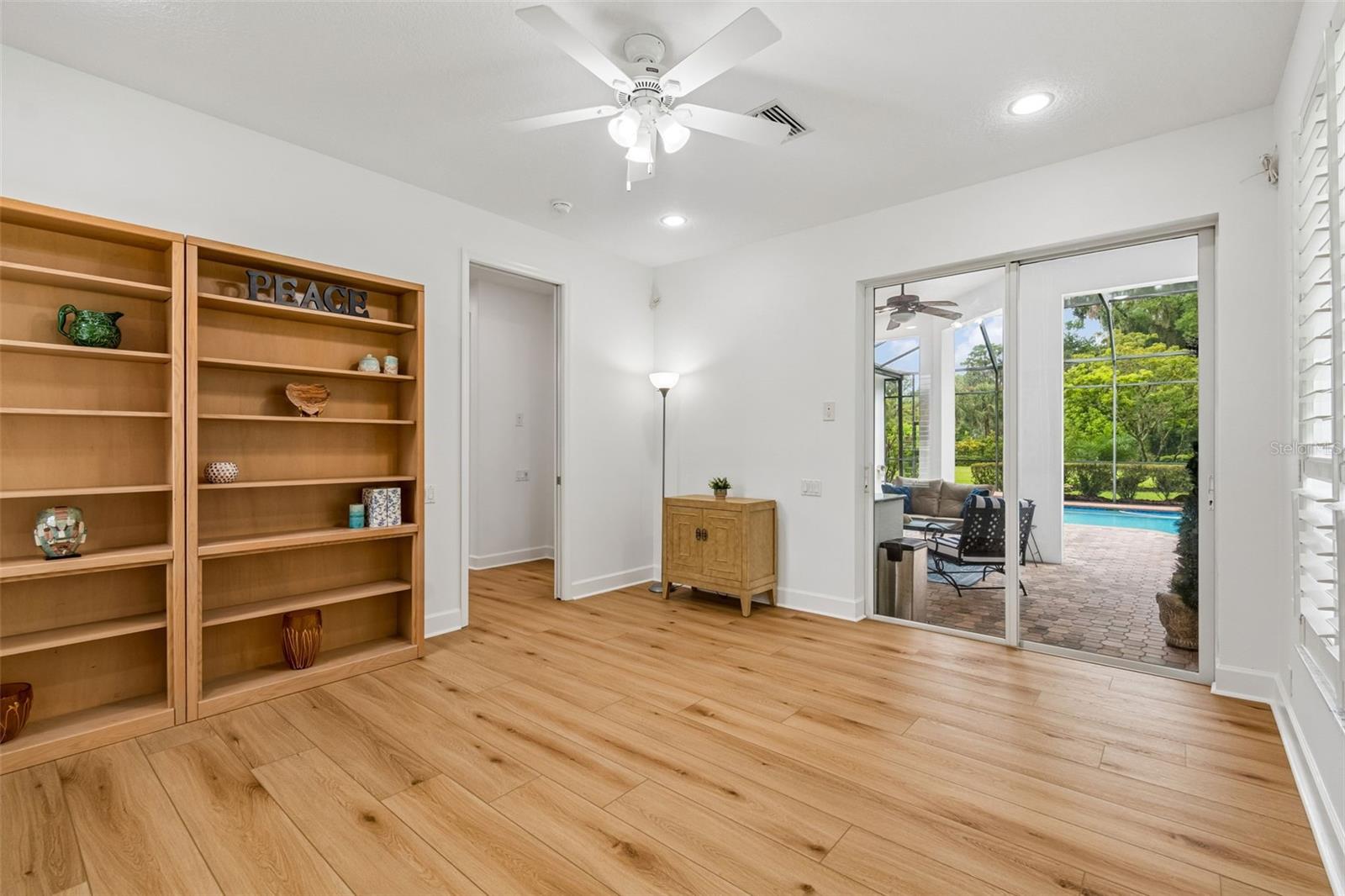 21105 LAKE VIENNA DR — photo 66