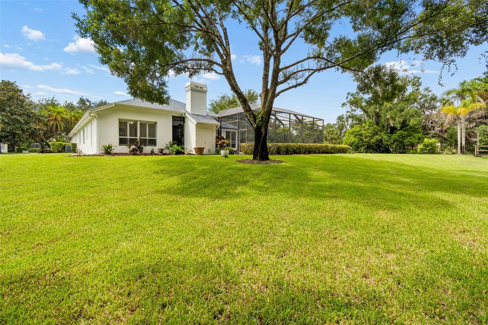 21105 LAKE VIENNA DR — photo 78