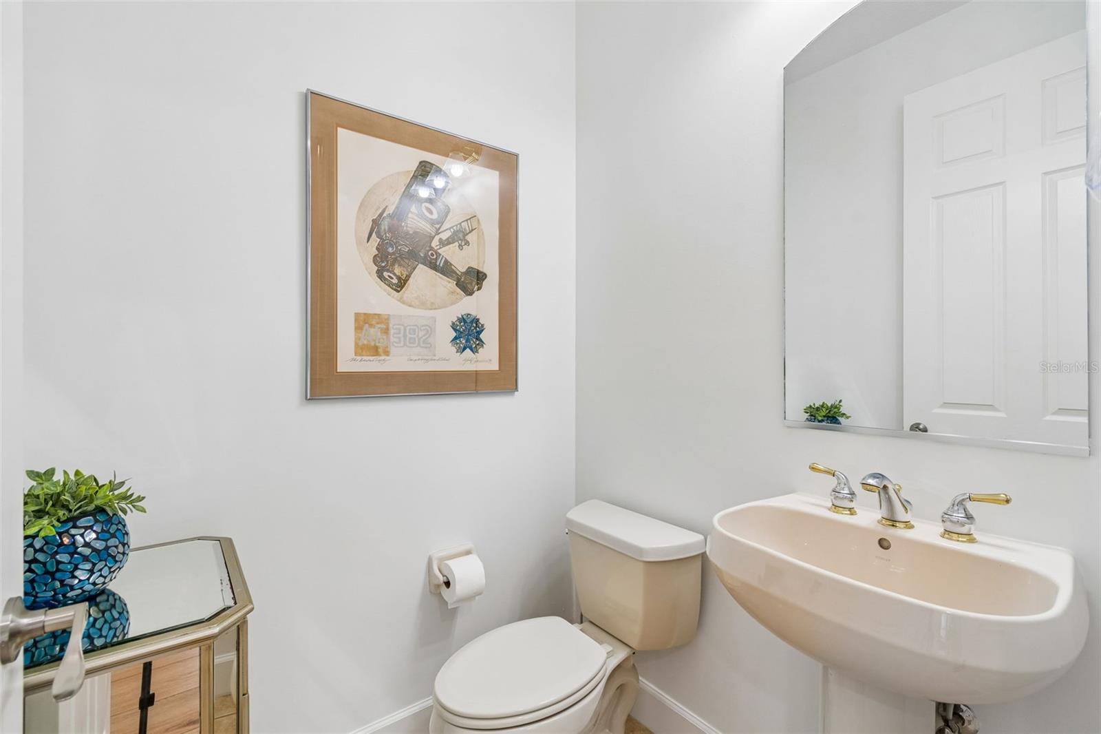 21105 LAKE VIENNA DR — photo 62