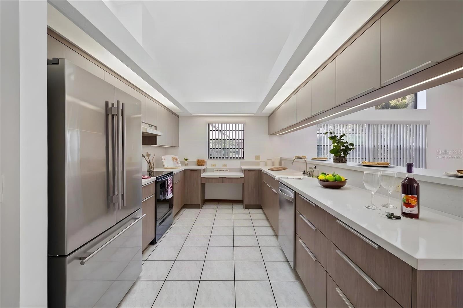9714 EL SOL CT — photo 14