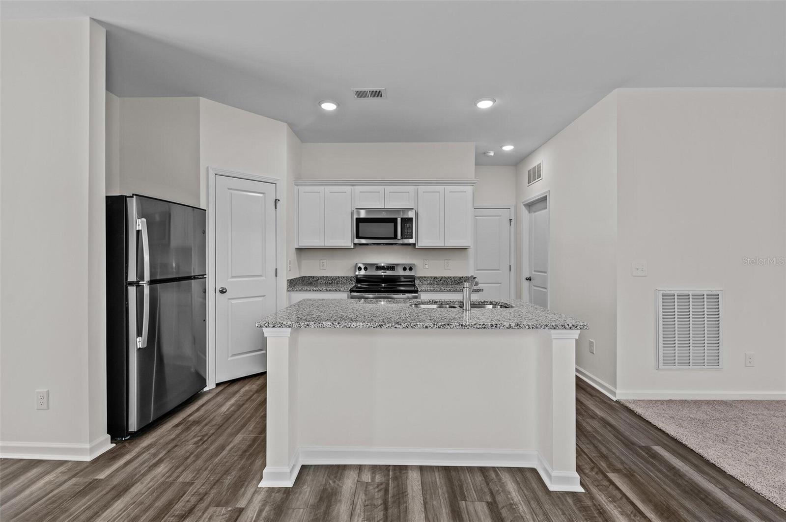 14626 ITALY AVENUE — photo 10
