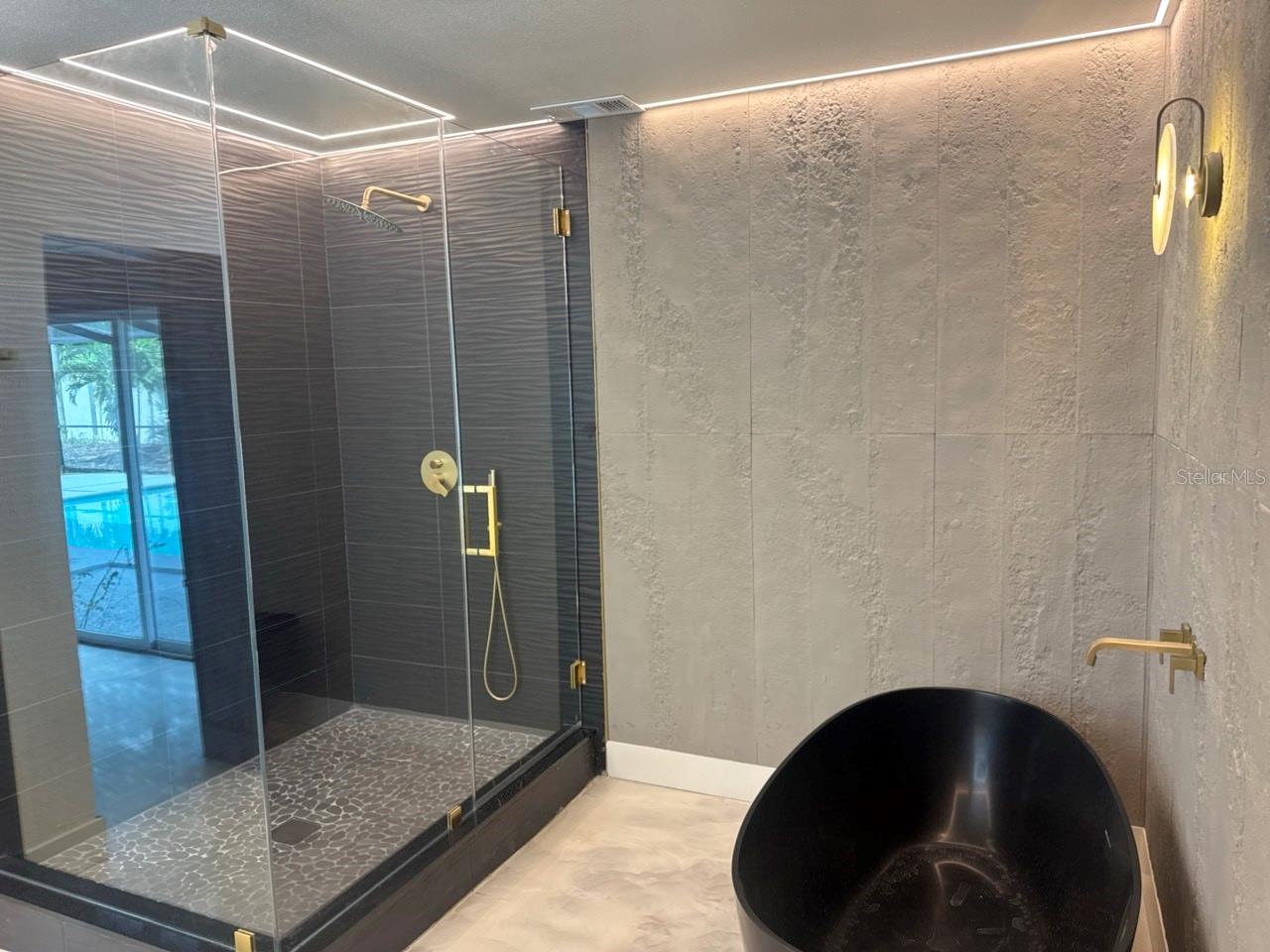 3197 WALNUT ST NE — photo 10
