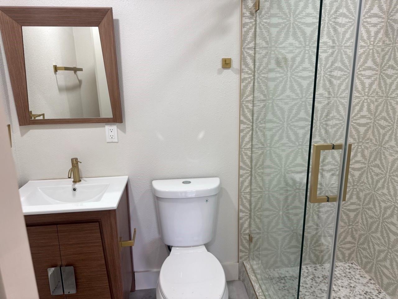 3197 WALNUT ST NE — photo 17