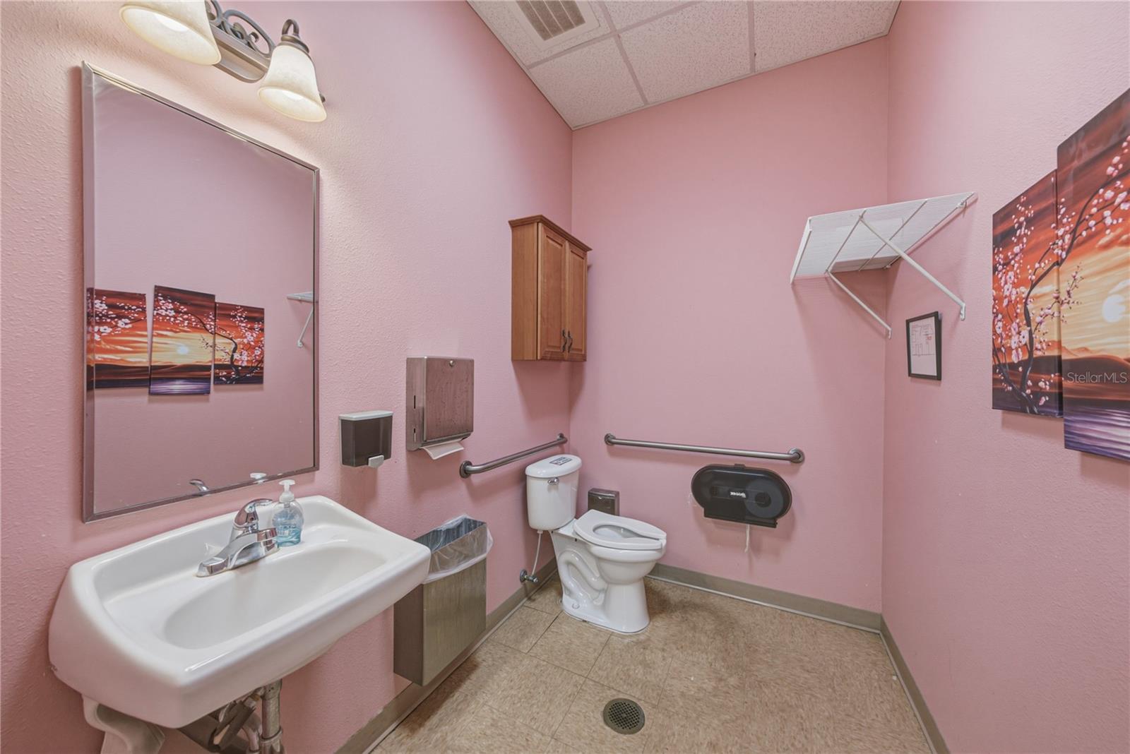1214 W REYNOLDS ST #1 — photo 19
