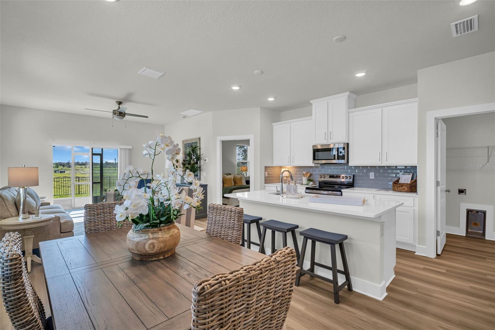 7959 CHANDLER LAKE CT — photo 8