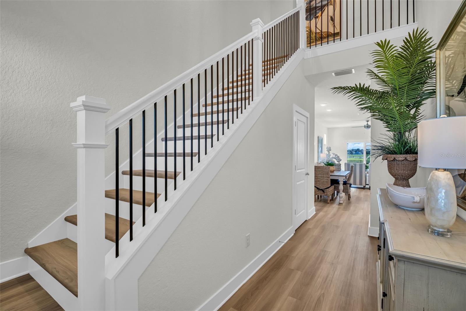 7959 CHANDLER LAKE CT — photo 4