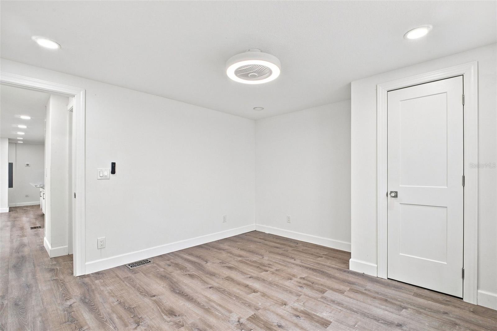 163 DOLPHIN DR E — photo 17
