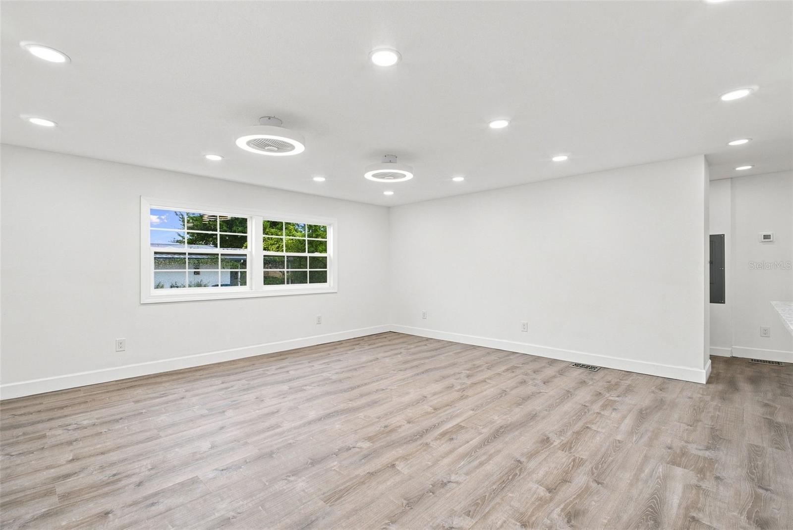 163 DOLPHIN DR E — photo 25