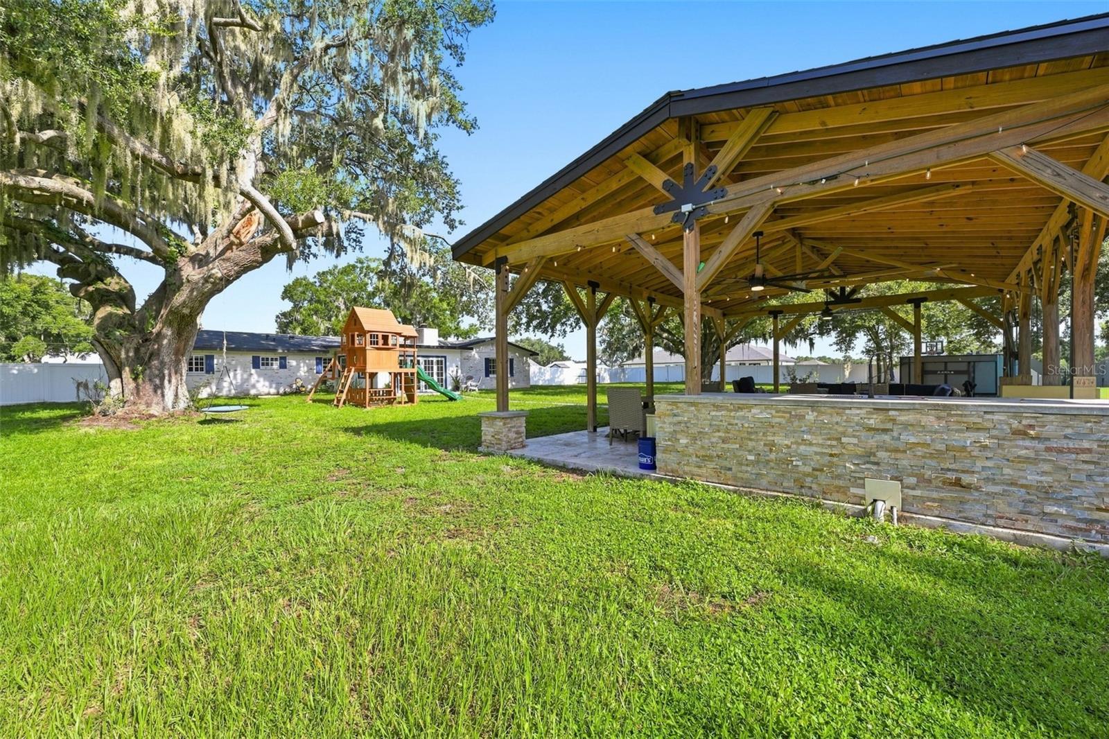 2119 GALLAGHER RD — photo 43
