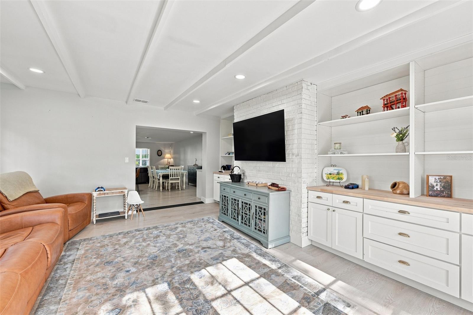 2119 GALLAGHER RD — photo 26