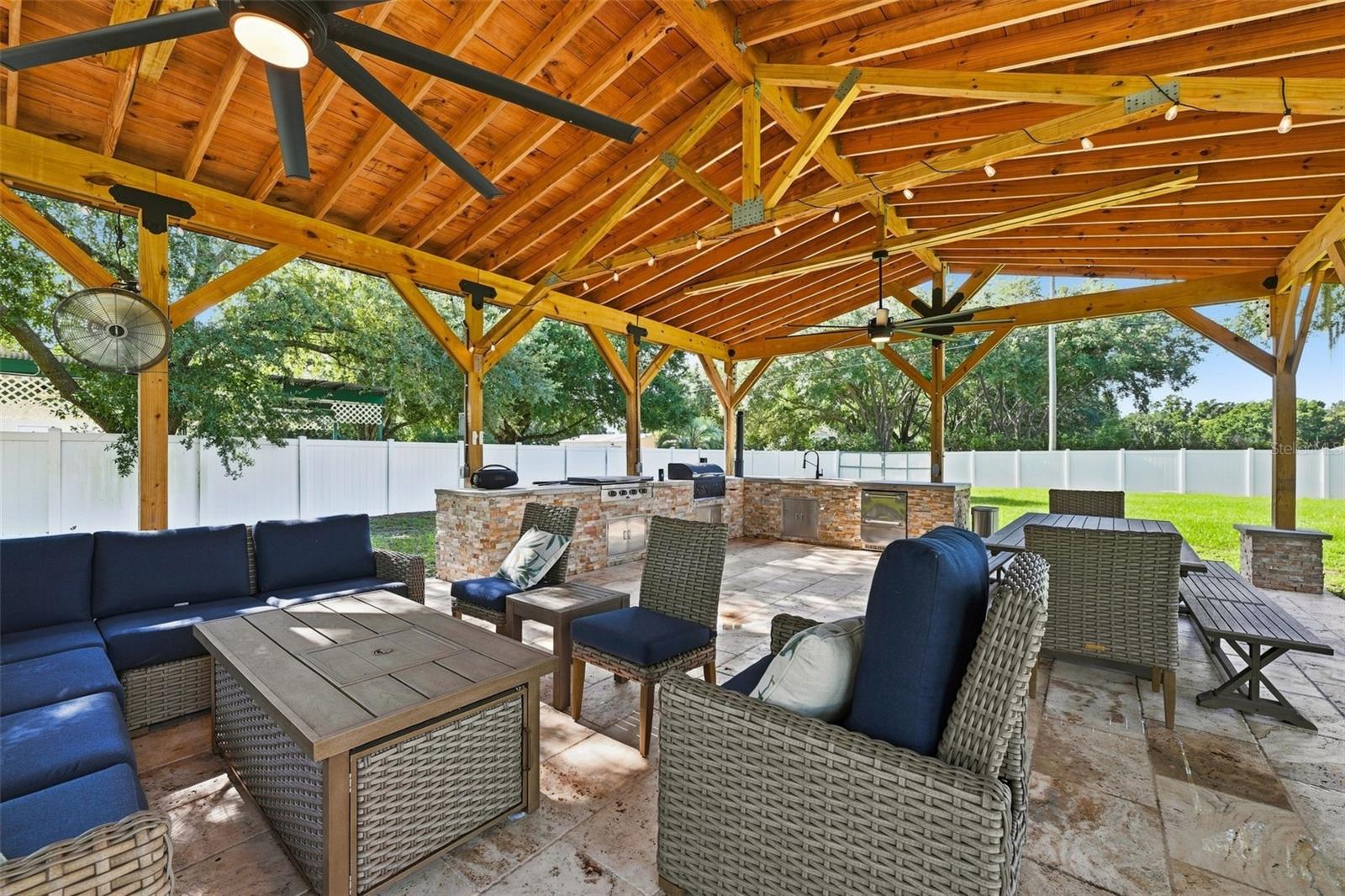 2119 GALLAGHER RD — photo 38