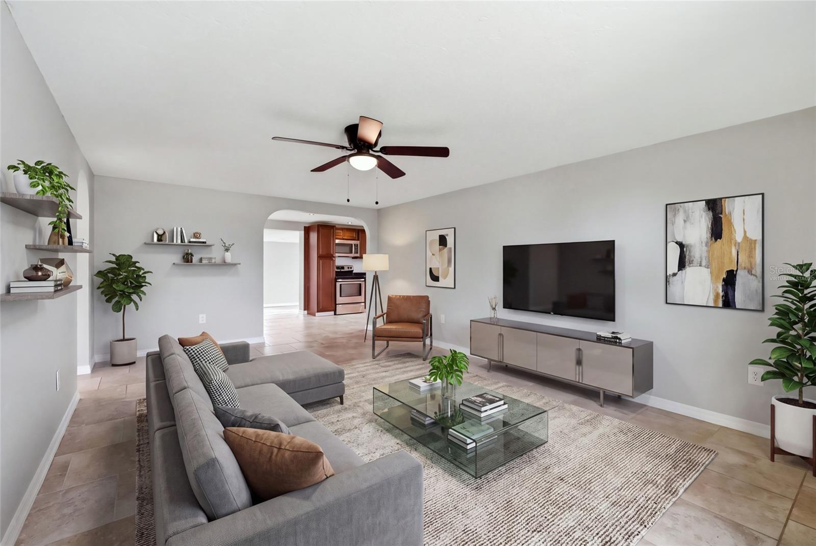 935 EVEREST RD — photo 14