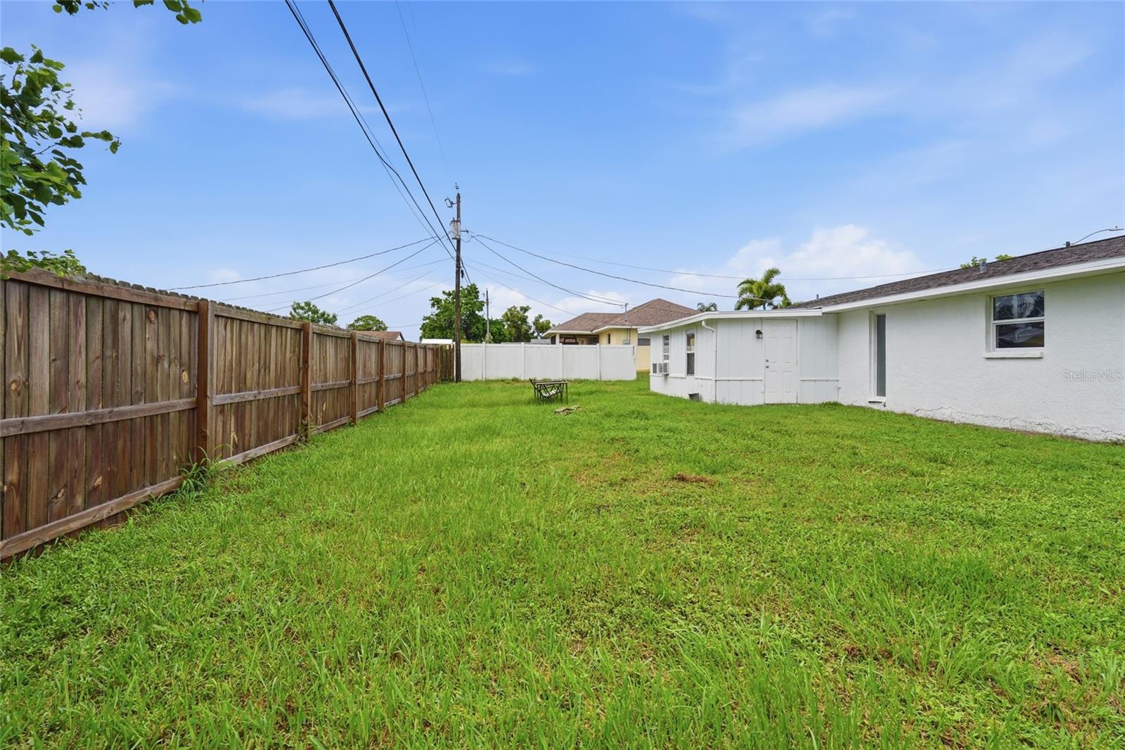 935 EVEREST RD — photo 55