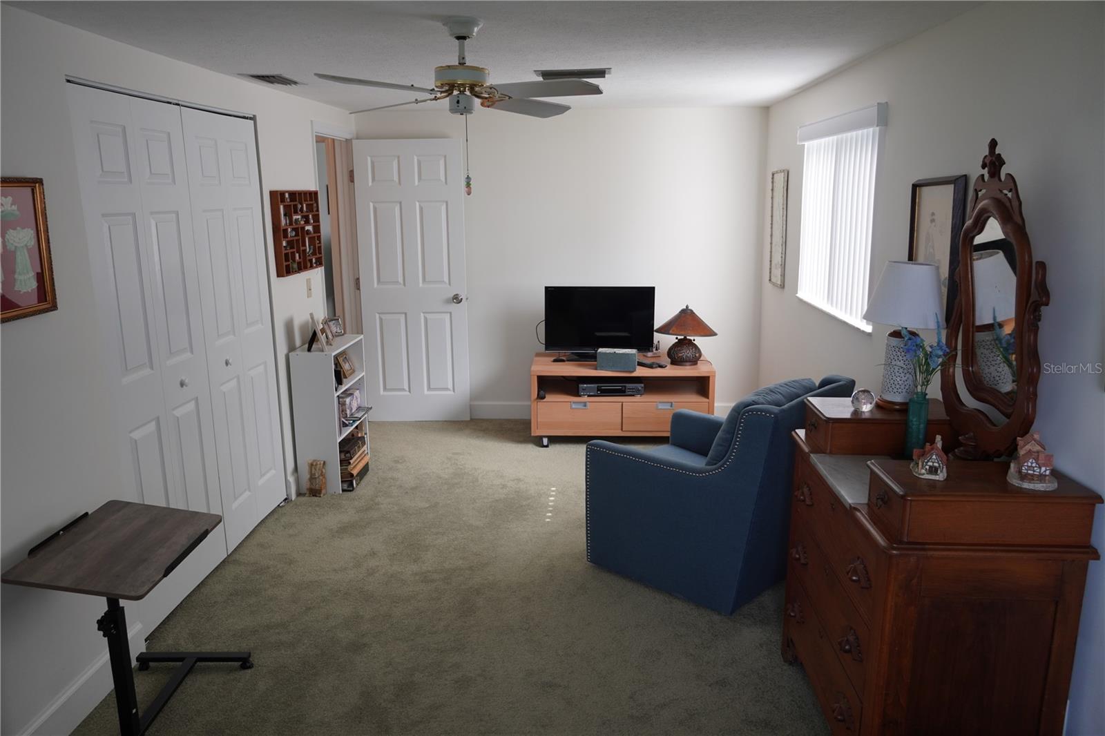 536 FLAMINGO DR — photo 32