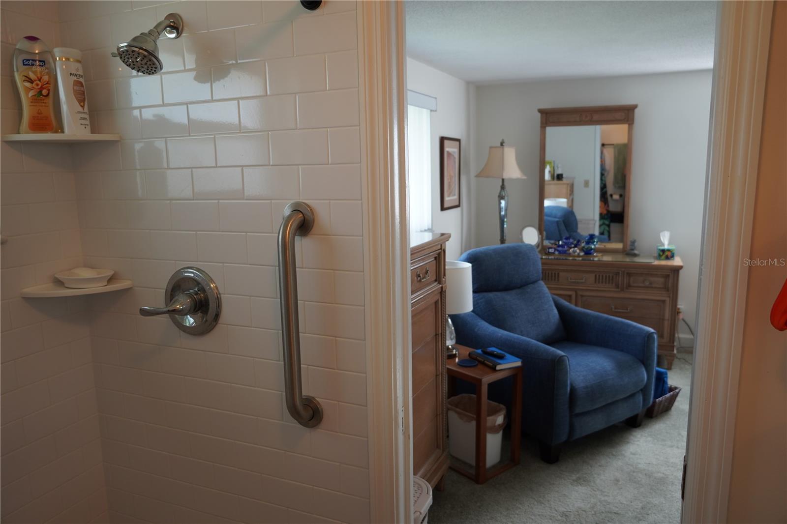 536 FLAMINGO DR — photo 22
