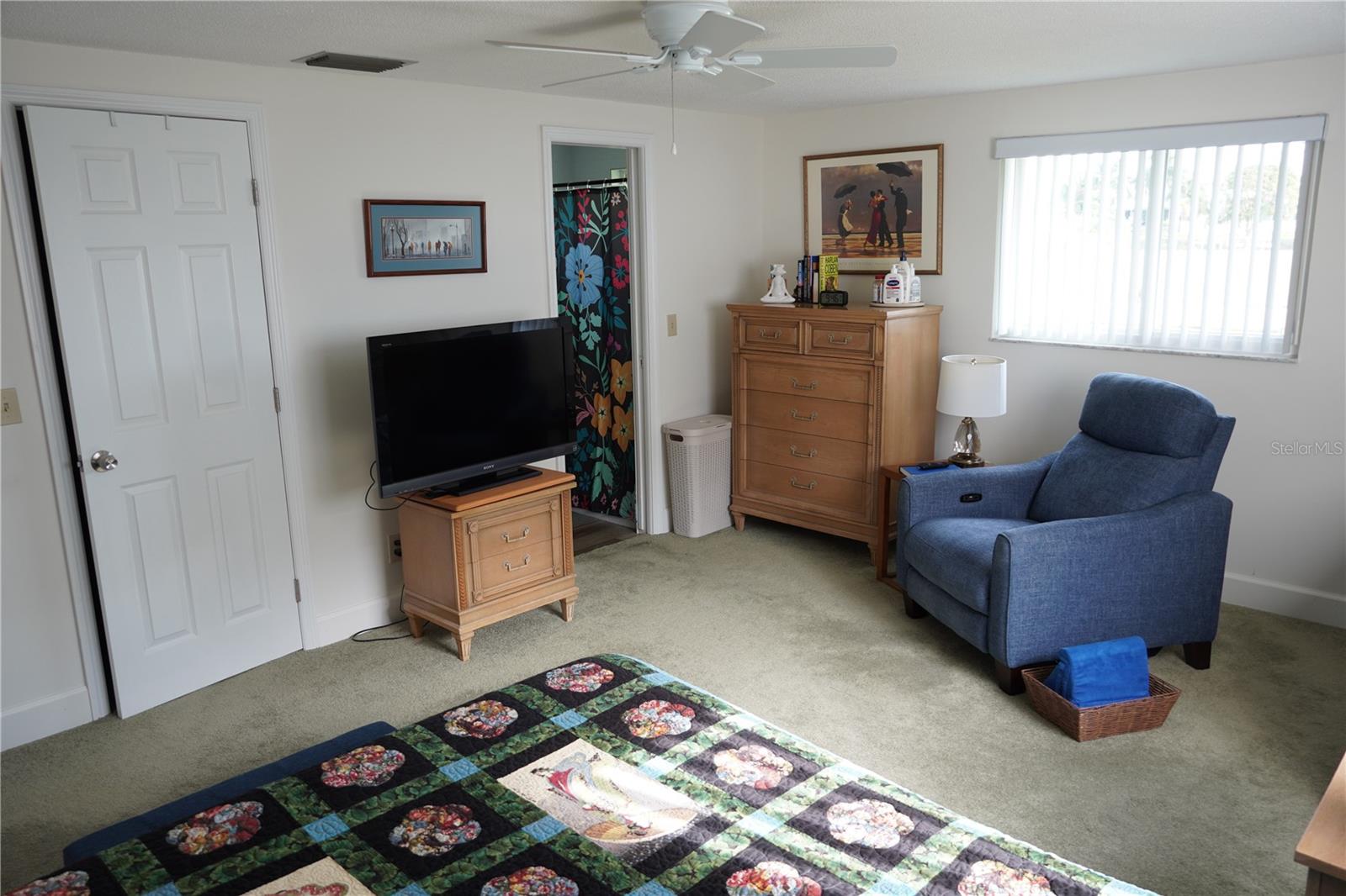 536 FLAMINGO DR — photo 16