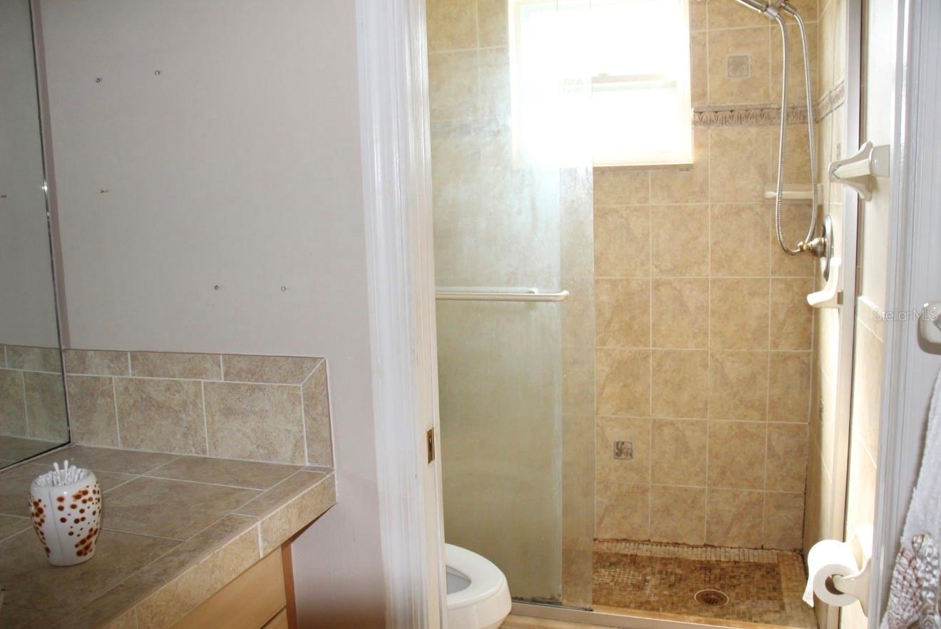 7717 MITCHELL RANCH RD — photo 12