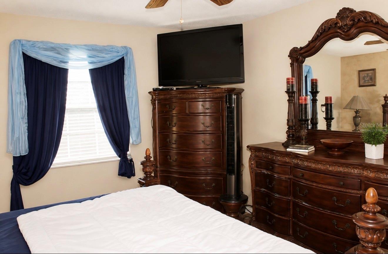 7717 MITCHELL RANCH RD — photo 9