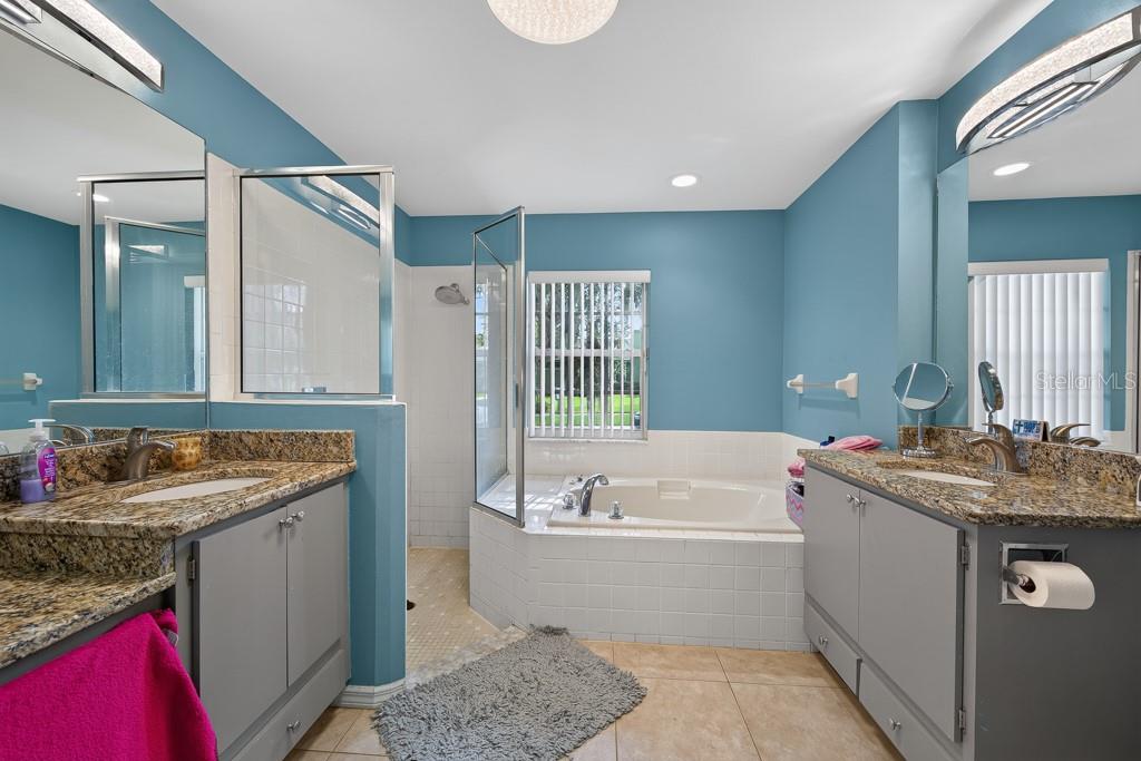 4609 OAK RIVER CIR — photo 23