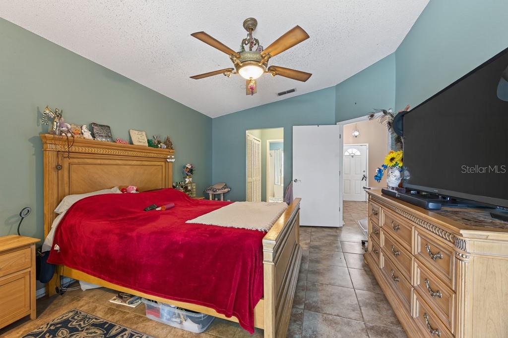 4609 OAK RIVER CIR — photo 22