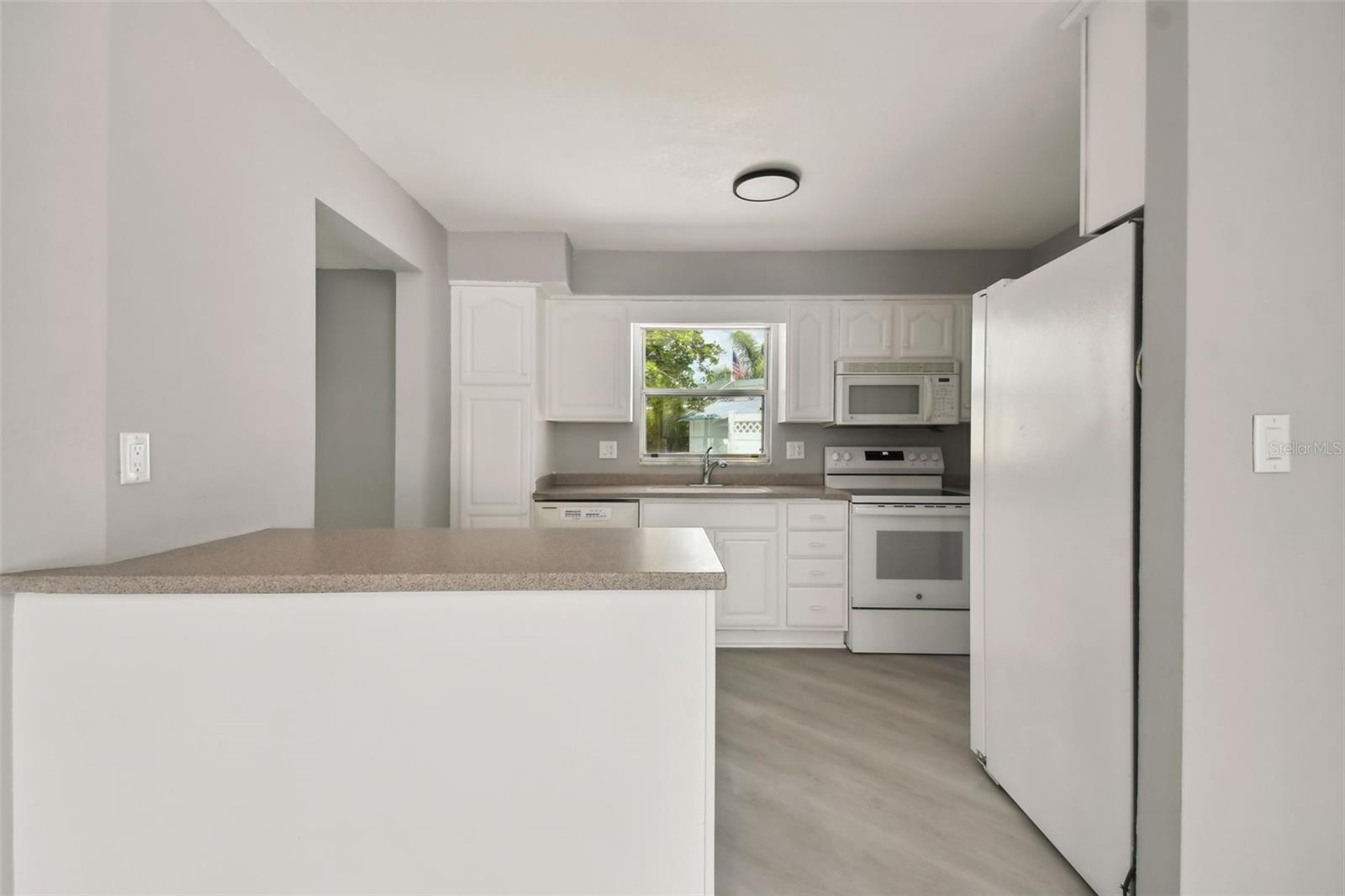 4411 3RD AVE E — photo 9