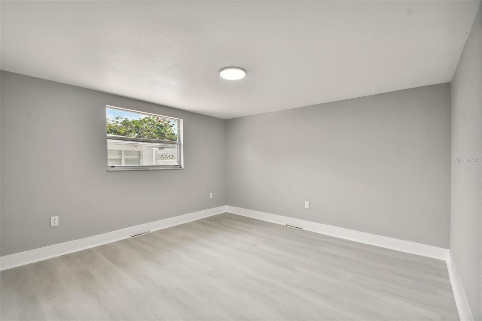 4411 3RD AVE E — photo 17