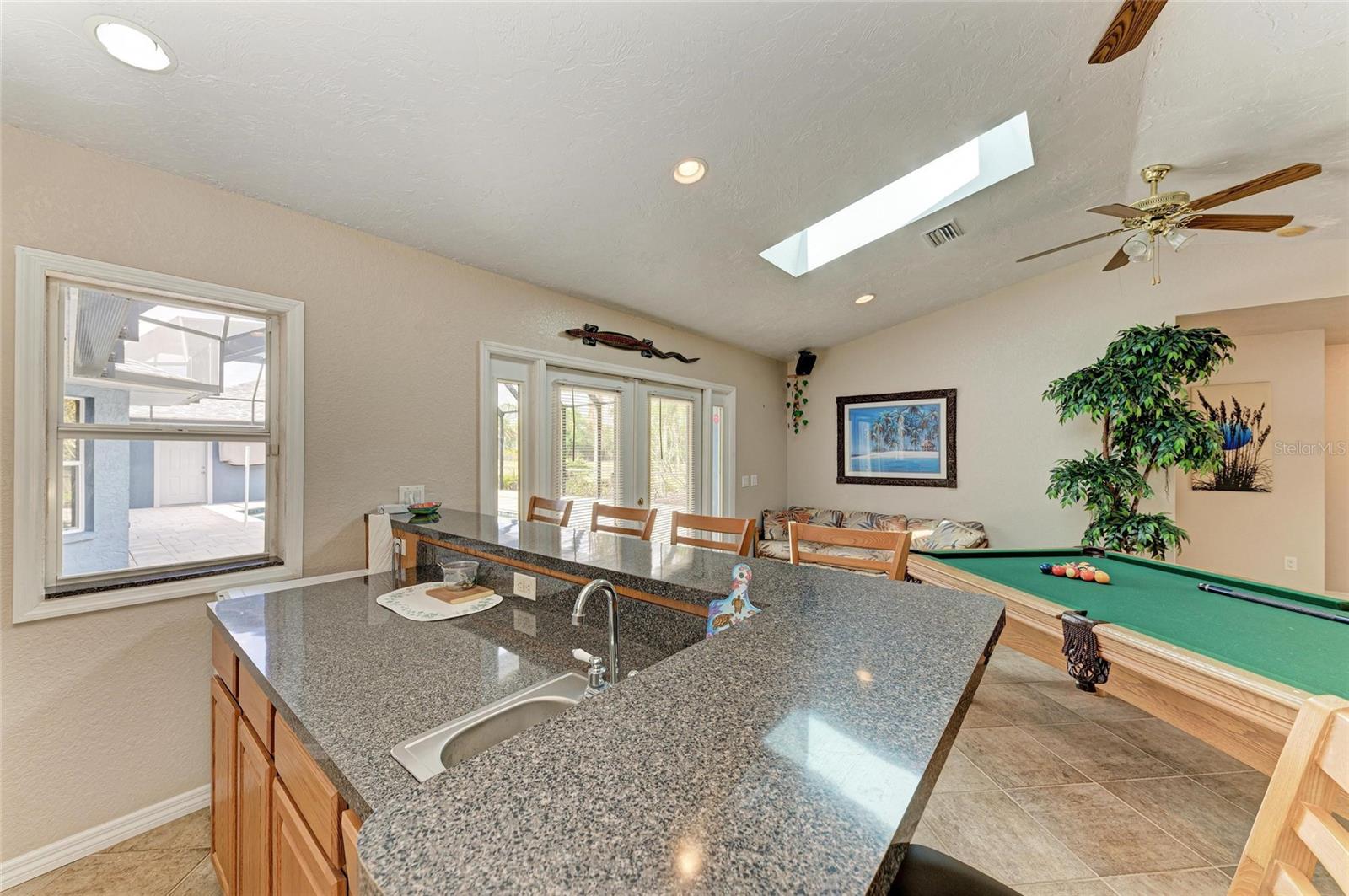 13615 4TH AVE NE — photo 30