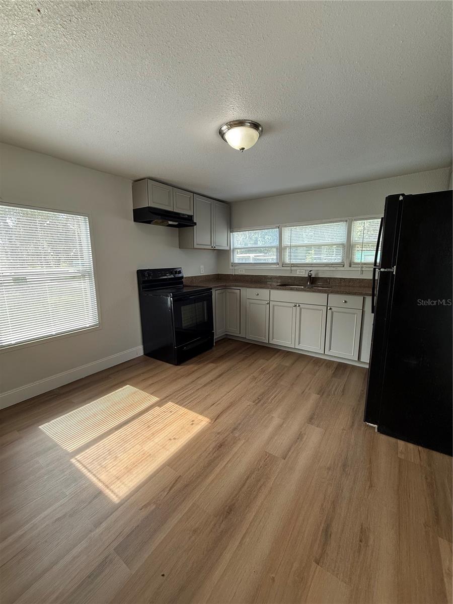 37412 CARRINGER RD #37412 — photo 5