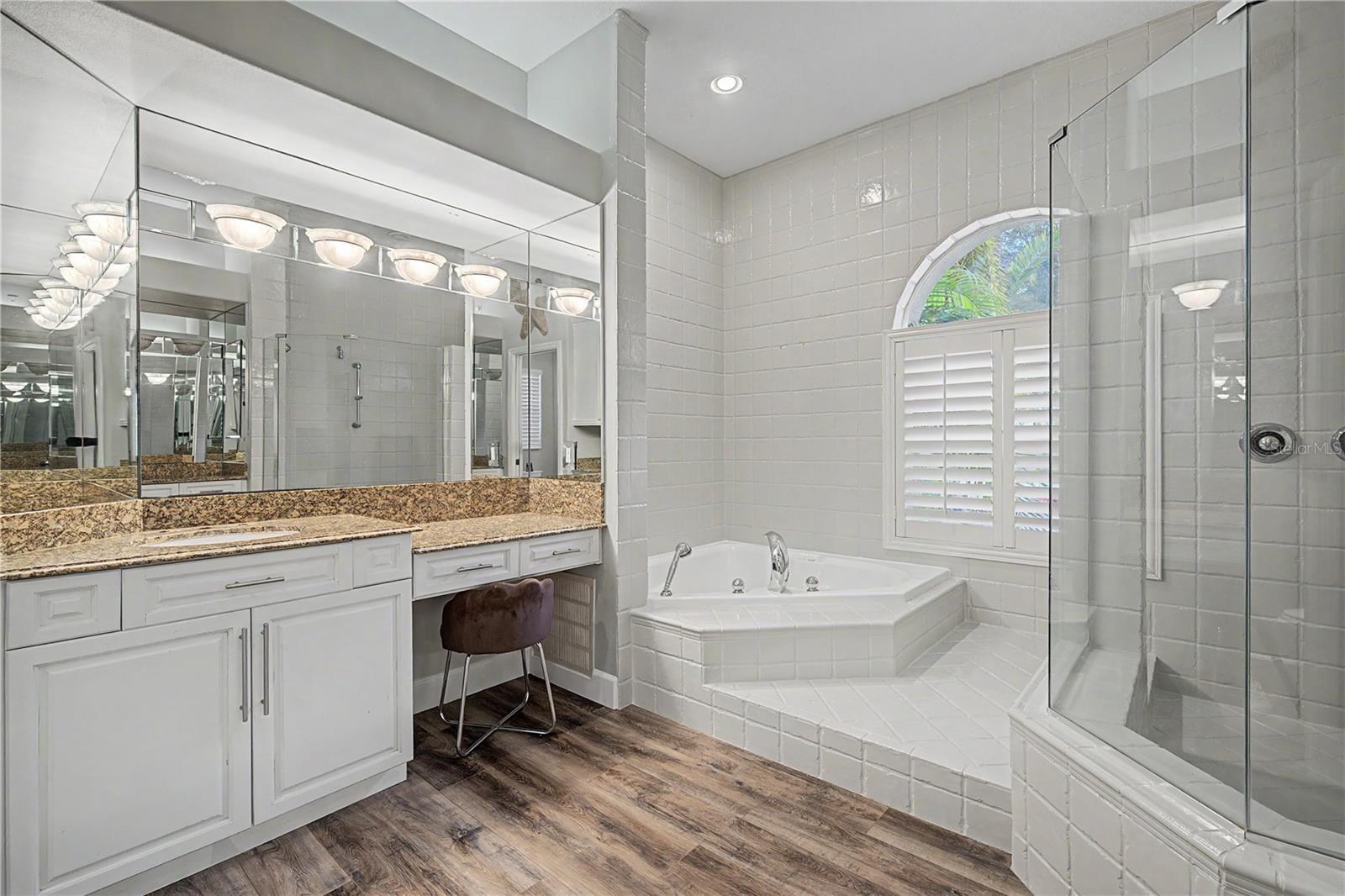 15532 LAKE GRACE DR — photo 33
