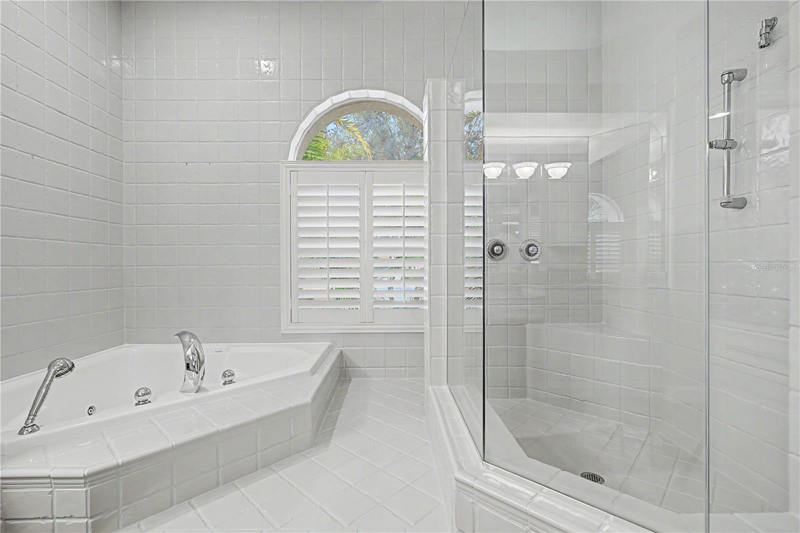 15532 LAKE GRACE DR — photo 35