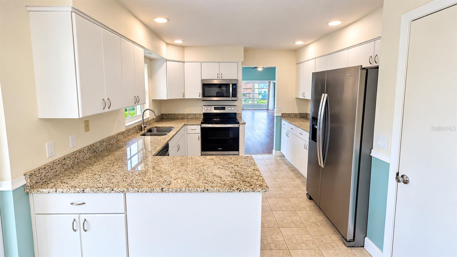 3520 57TH AVENUE CIR W #10 — photo 6