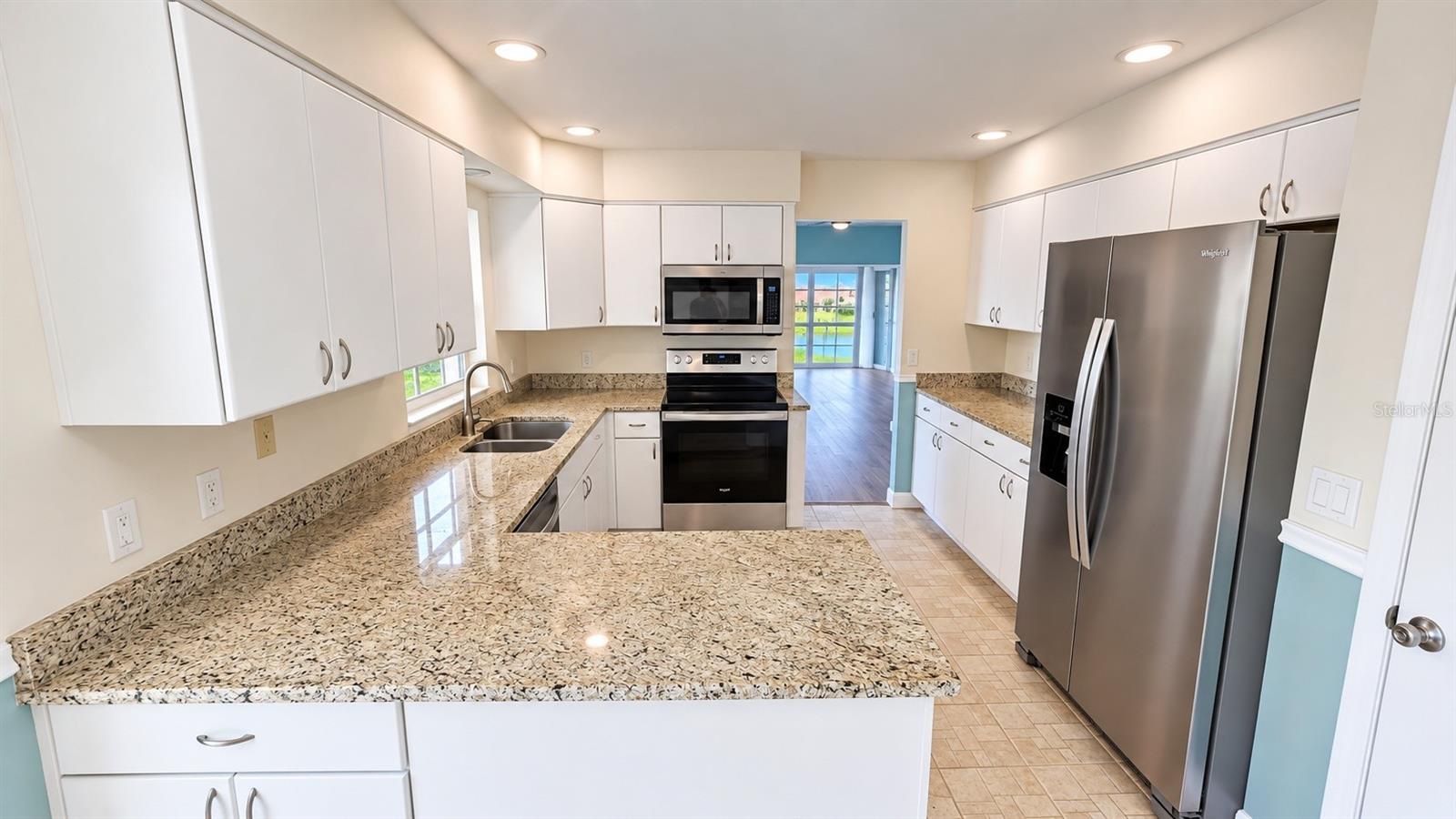 3520 57TH AVENUE CIR W #10 — photo 4