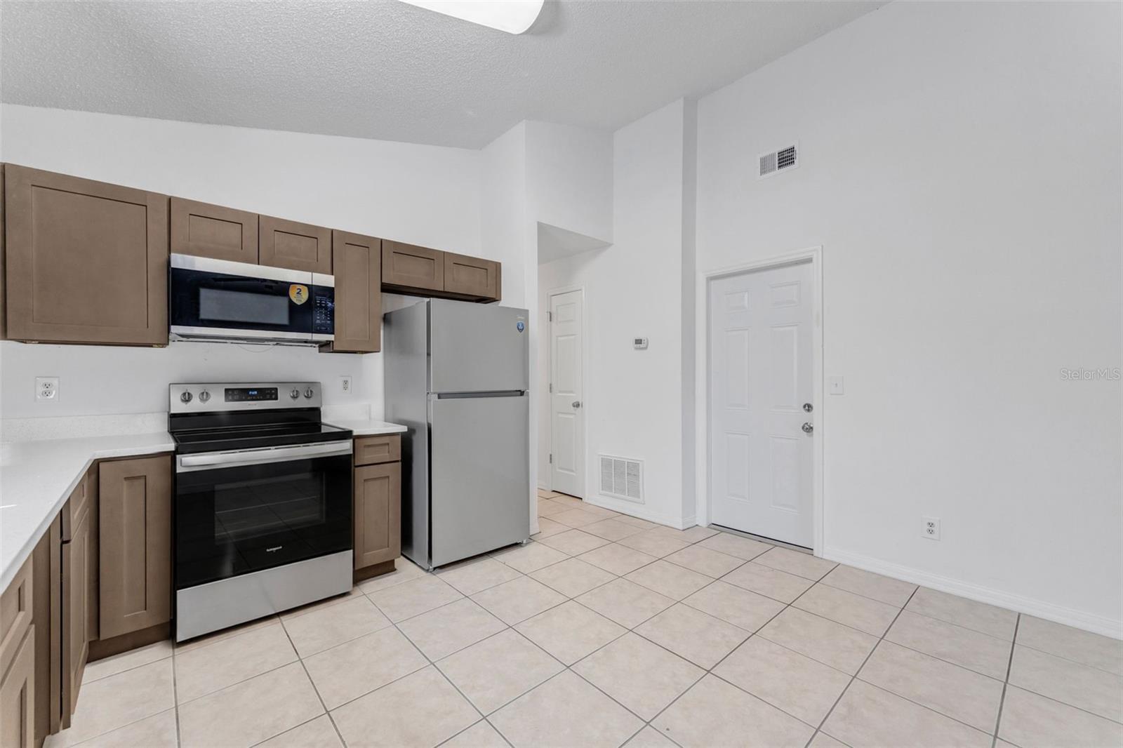 6115 SAND KEY LN — photo 8