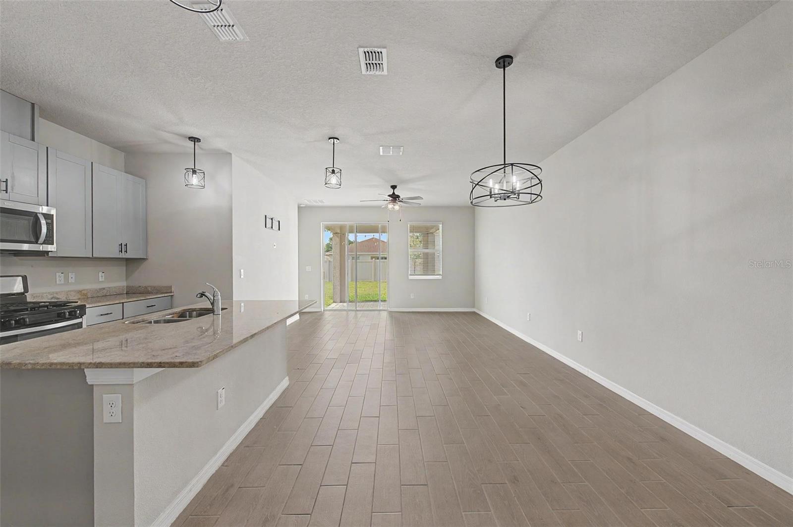 5435 BUNGALOW GROVE CT — photo 15