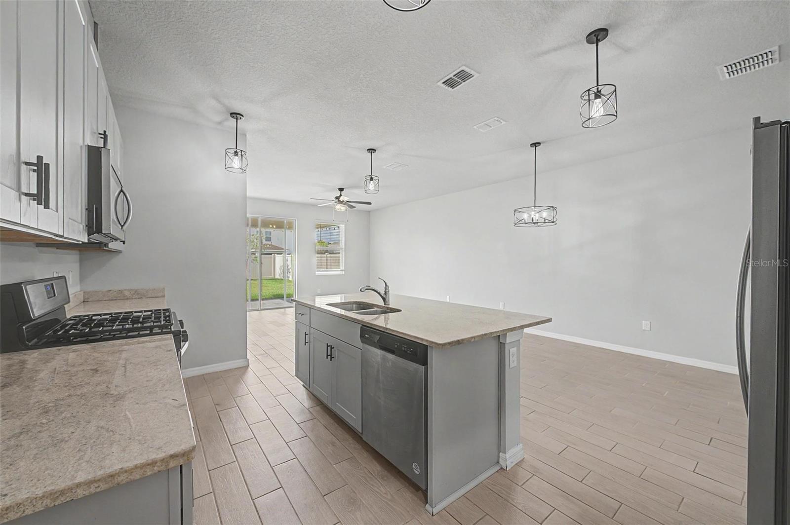 5435 BUNGALOW GROVE CT — photo 21