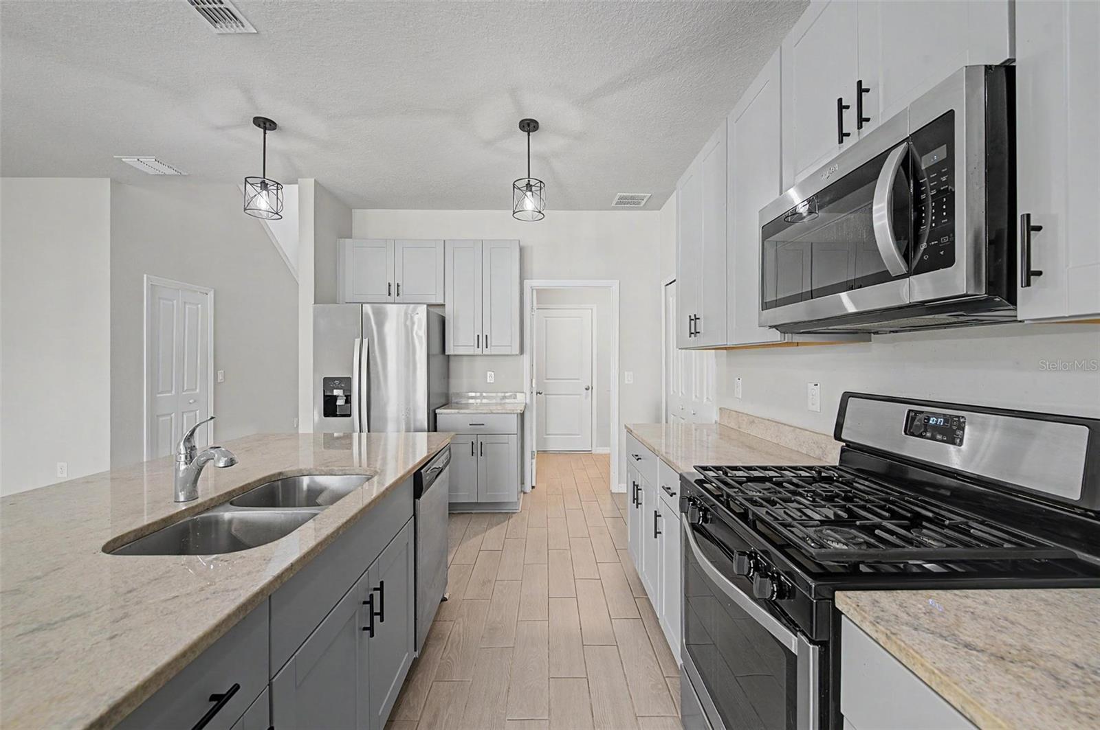 5435 BUNGALOW GROVE CT — photo 19