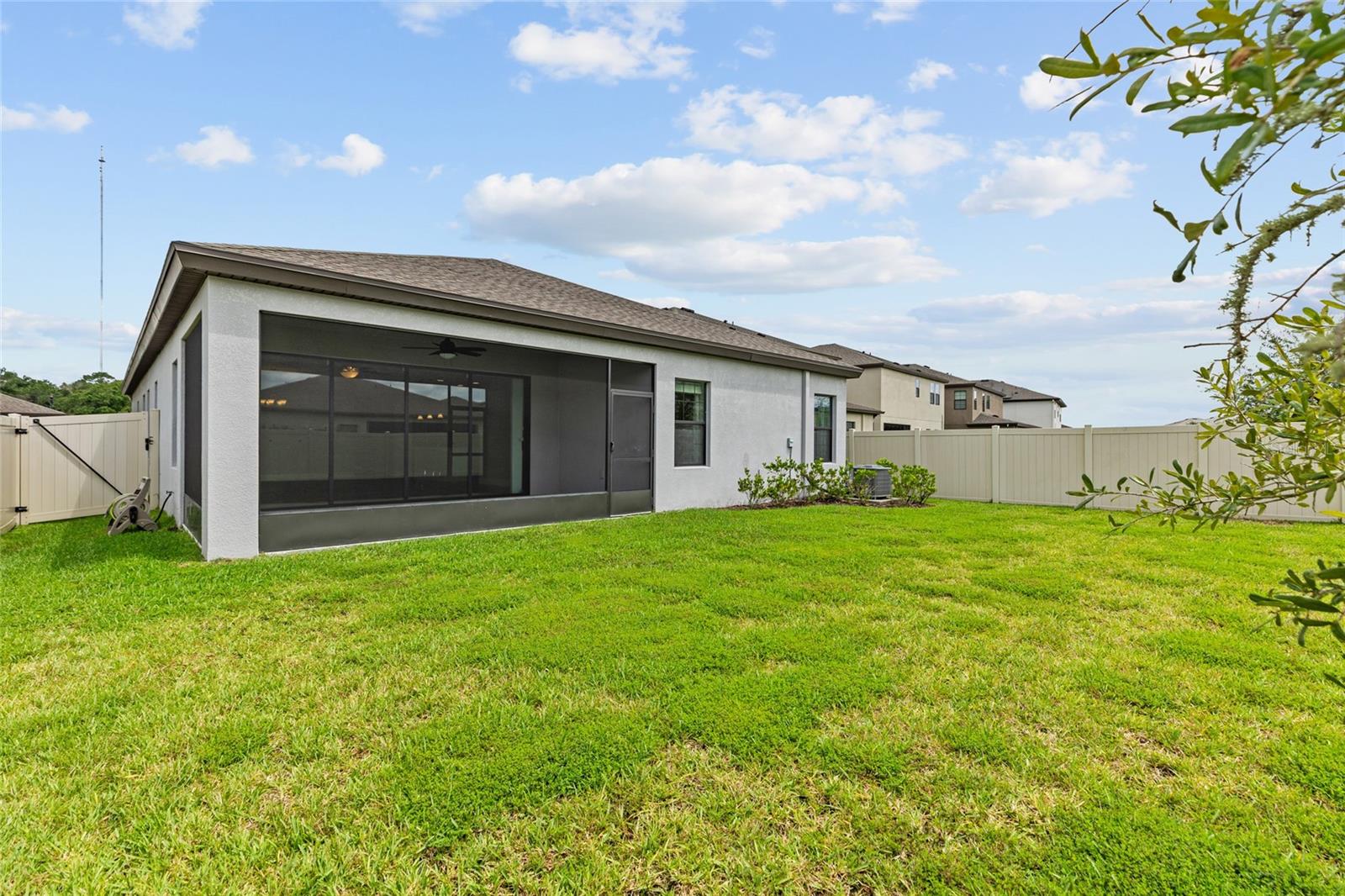 12646 SHETLAND WALK DR — photo 32