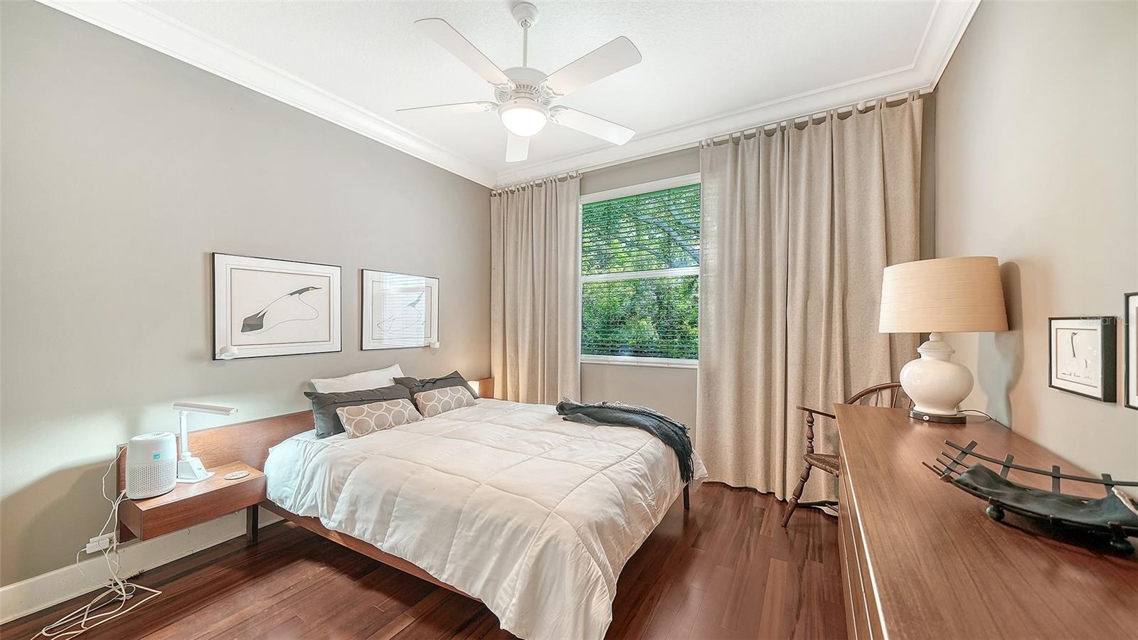 5325 ANTHONY LN — photo 32
