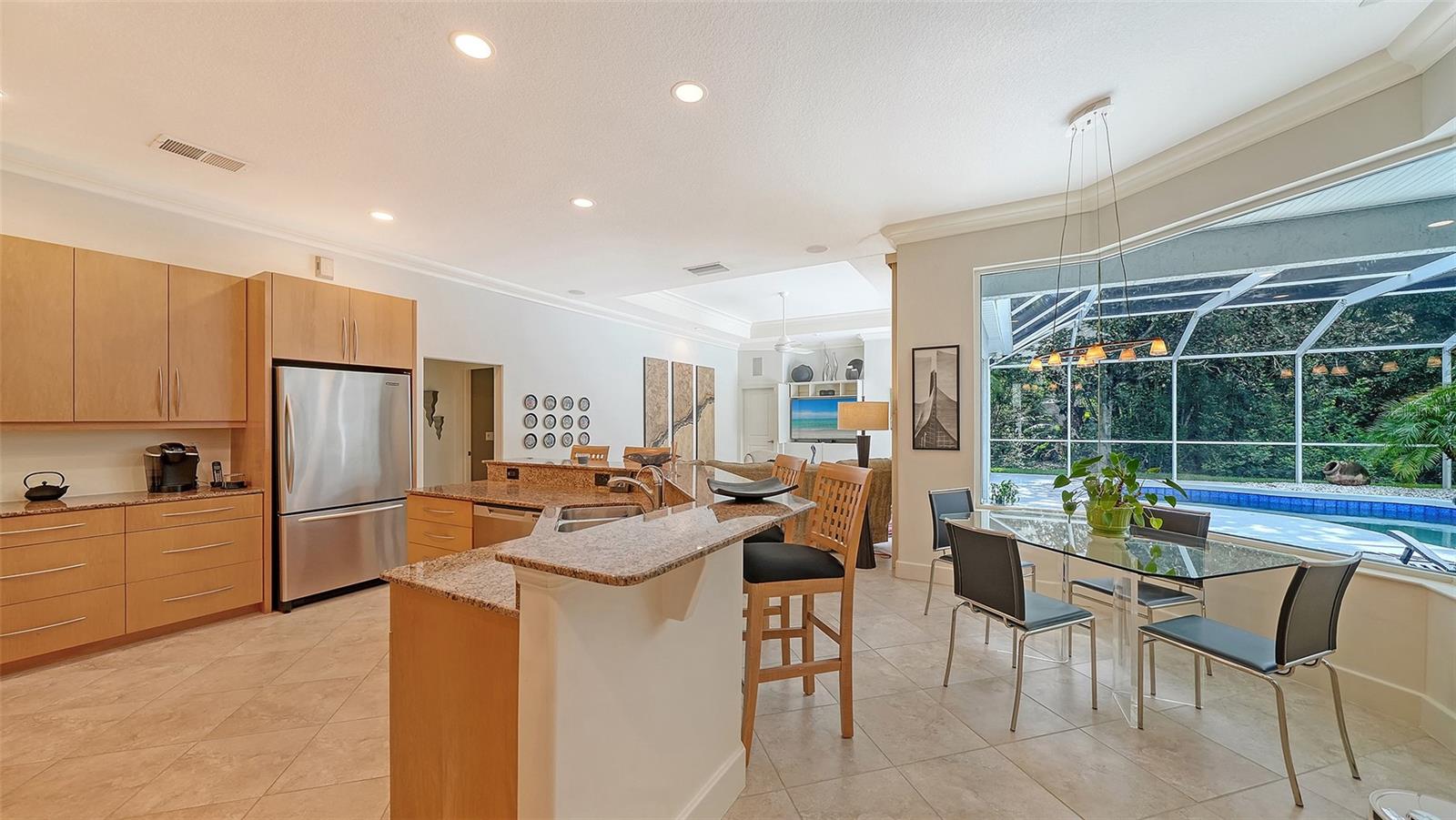 5325 ANTHONY LN — photo 14
