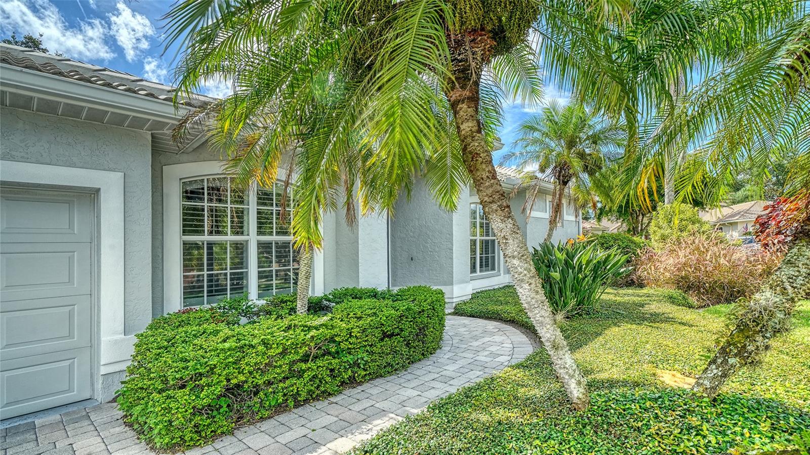 5325 ANTHONY LN — photo 4