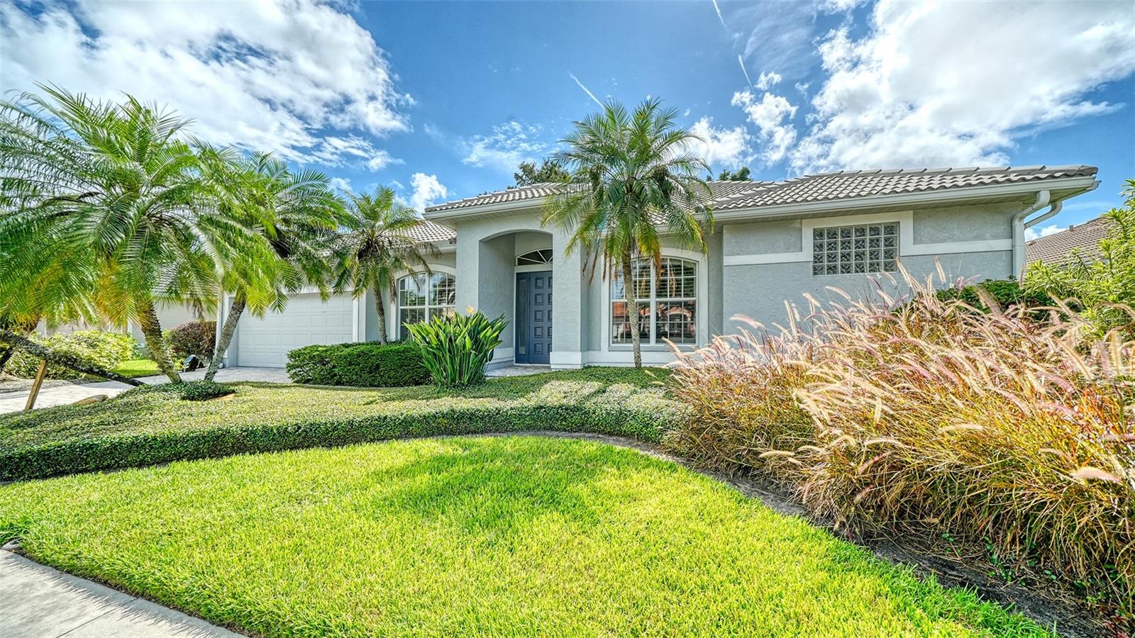 5325 ANTHONY LN — photo 3