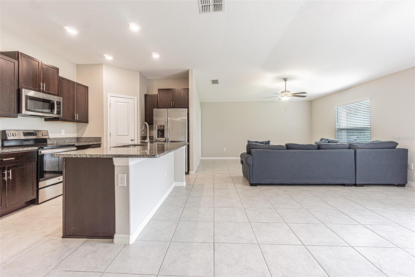13009 MAJESTIC GARDEN LN — photo 19
