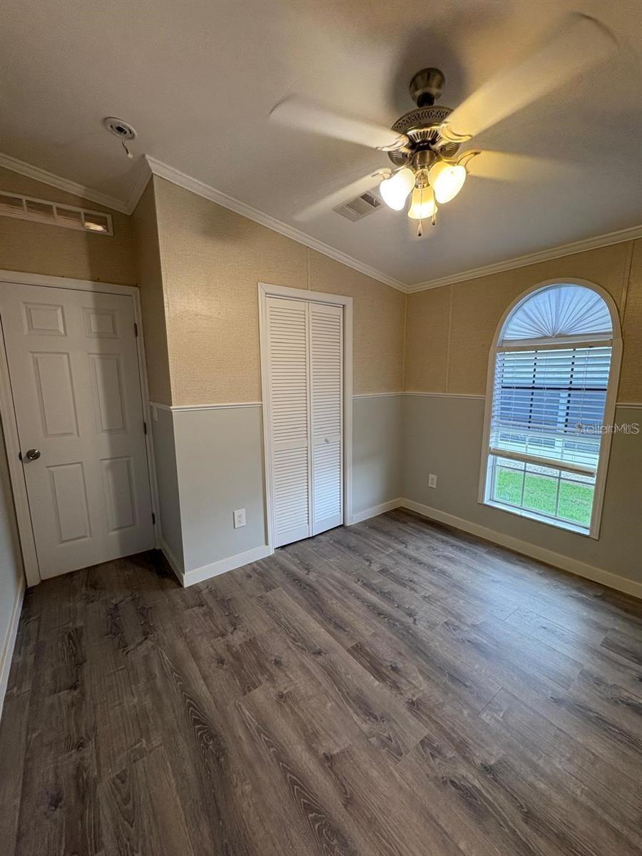 653 LOS ALTOS — photo 14