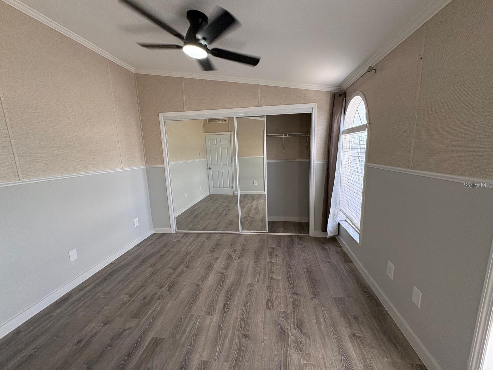653 LOS ALTOS — photo 20