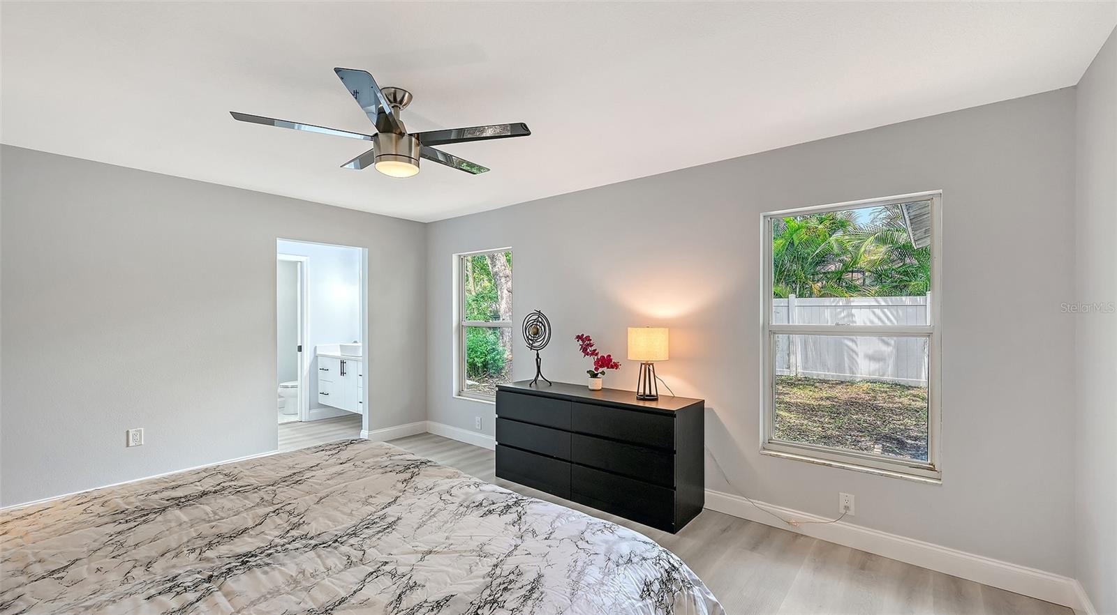 4054 PALAU DR — photo 20
