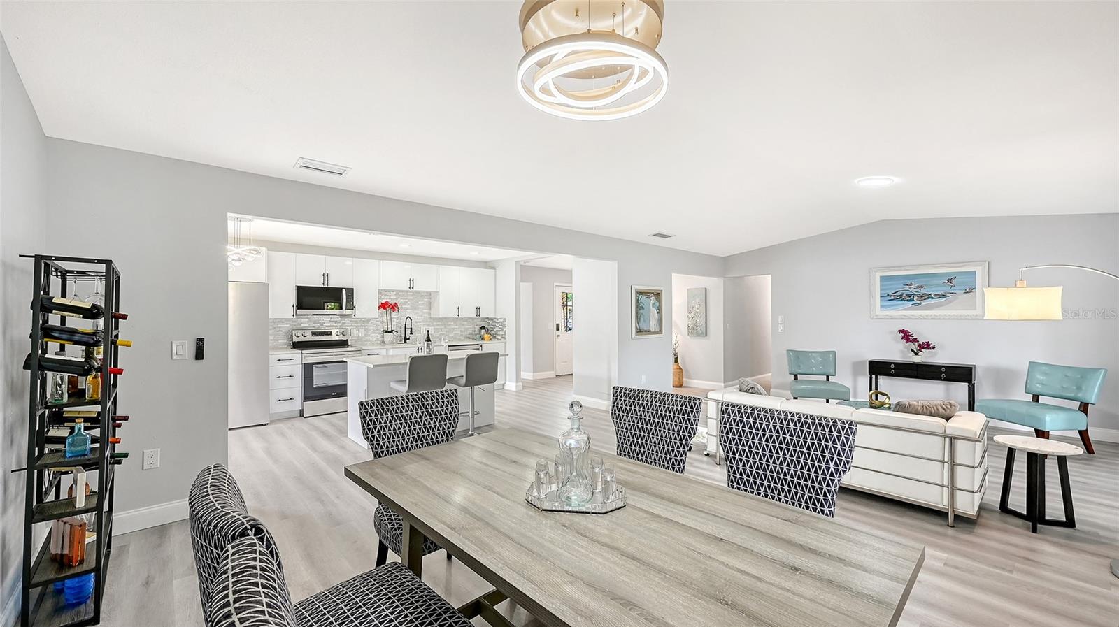 4054 PALAU DR — photo 11