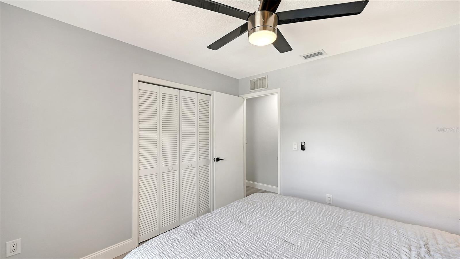 4054 PALAU DR — photo 26